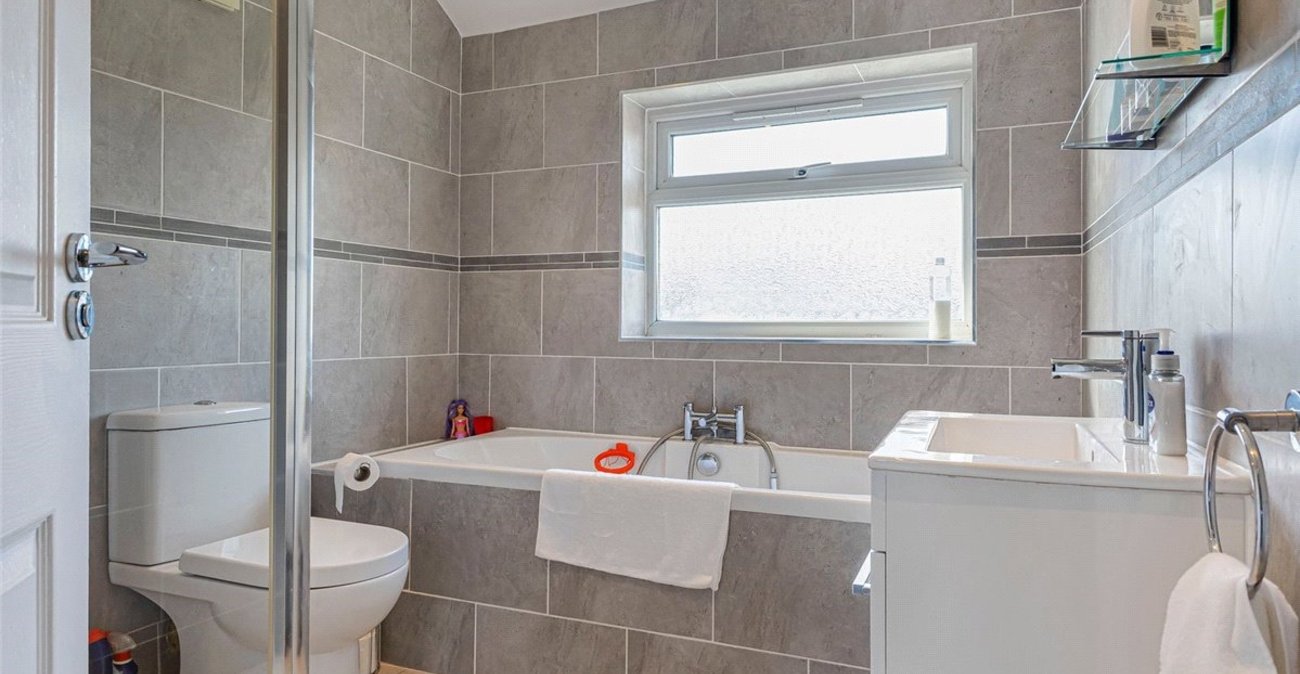 4 bedroom house for sale in Orpington | Robinson Jackson