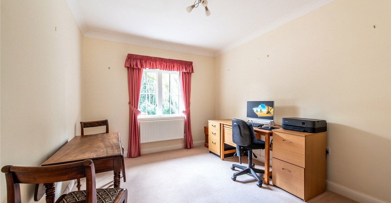 2 bedroom property for sale in Maidstone | Robinson Michael & Jackson
