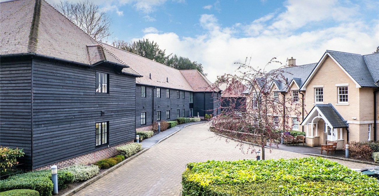 2 bedroom property for sale in Maidstone | Robinson Michael & Jackson