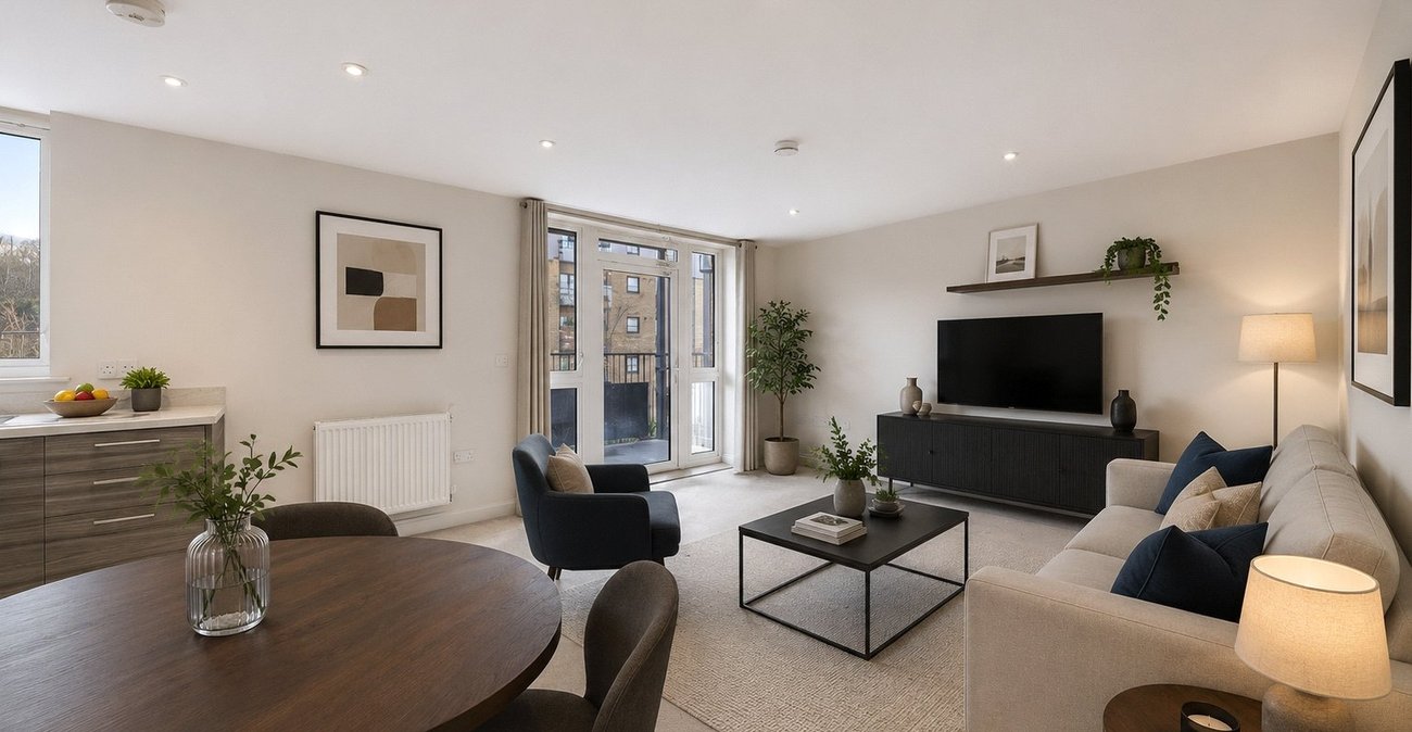 2 bedroom property for sale in Castle Hill | Robinson Jackson
