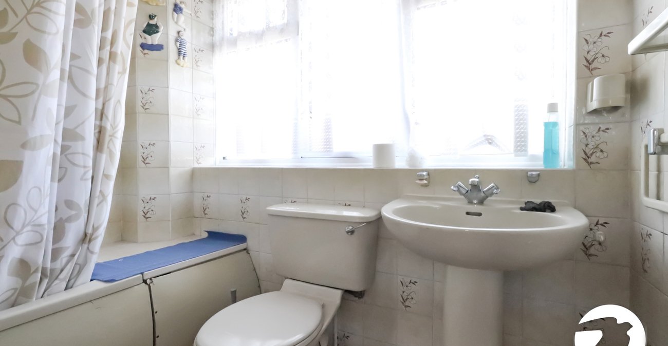 3 bedroom house for sale in Abbey Wood | Robinson Jackson