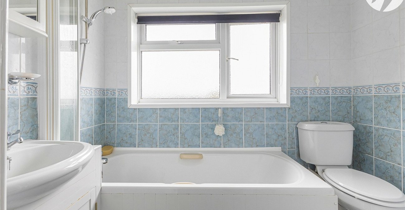 3 bedroom house for sale in Swanley | Robinson Jackson