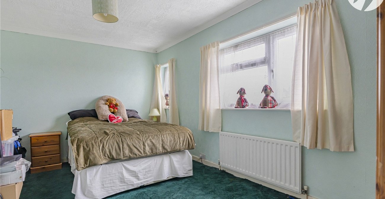 3 bedroom house for sale in Swanley | Robinson Jackson