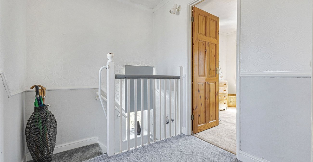 3 bedroom house for sale in Swanley | Robinson Jackson