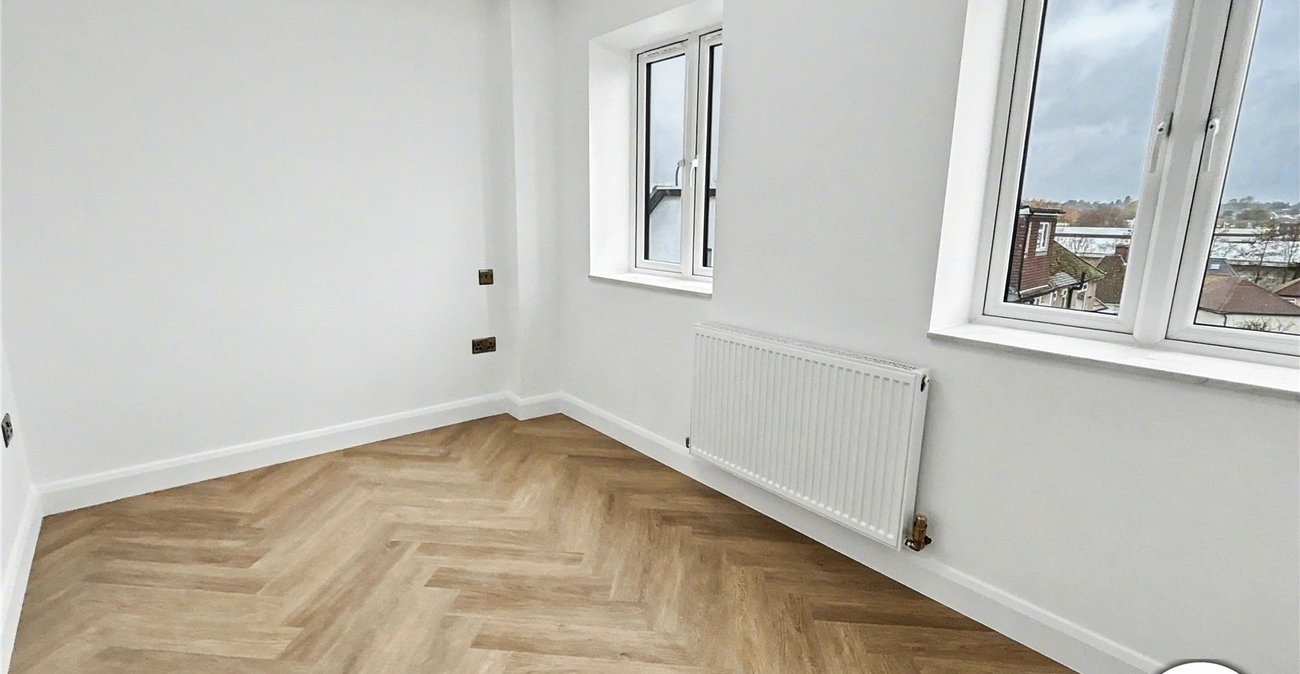 3 bedroom house for sale in Sidcup | Robinson Jackson