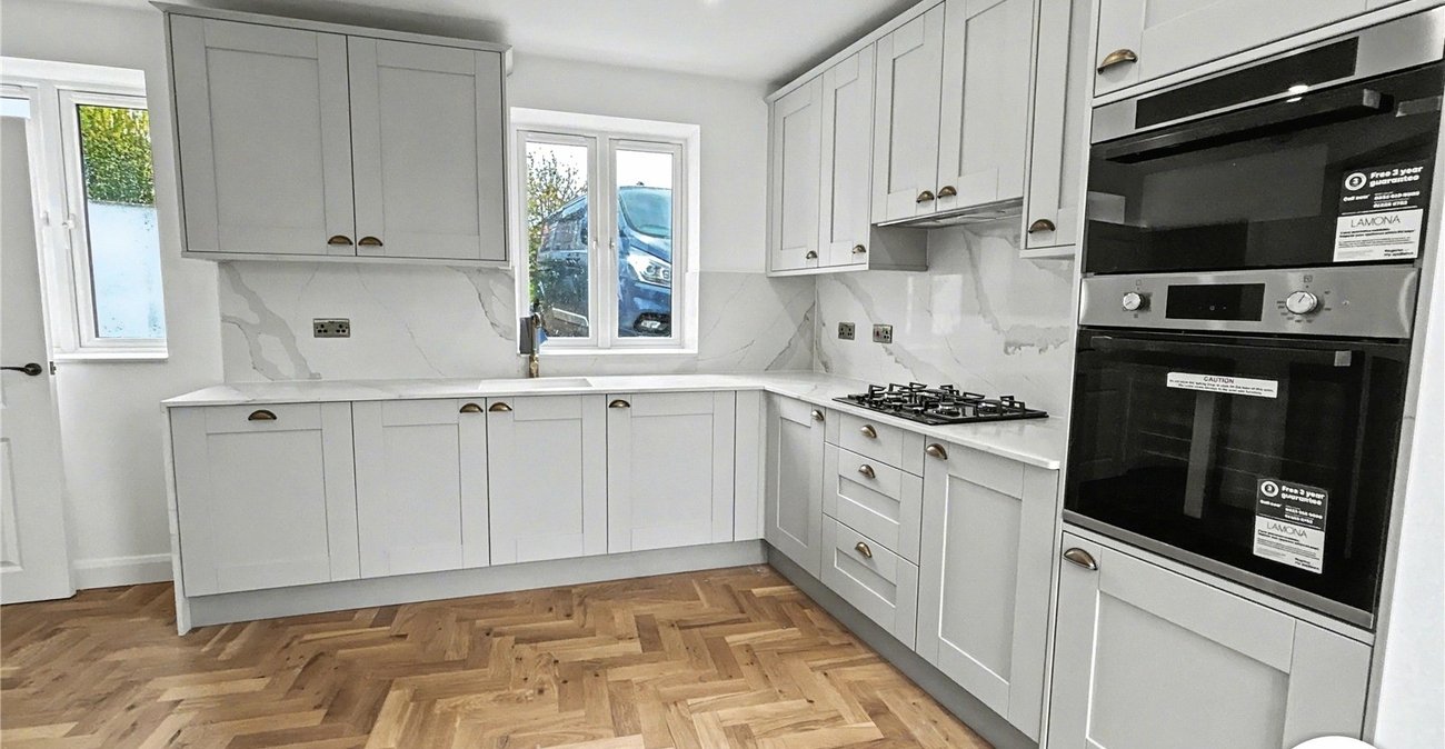 3 bedroom house for sale in Sidcup | Robinson Jackson