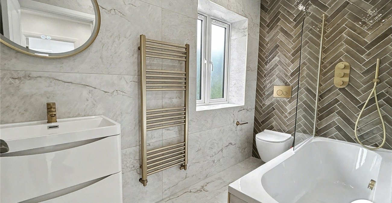 3 bedroom house for sale in Sidcup | Robinson Jackson