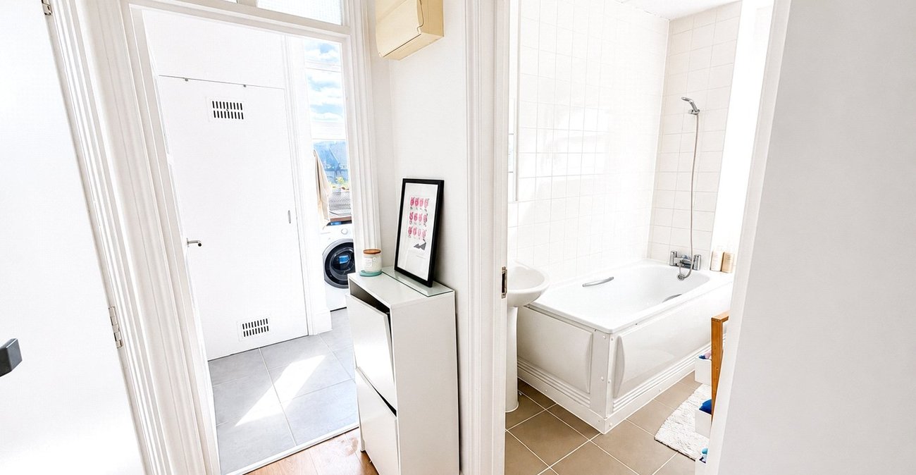 1 bedroom property for sale in Lewisham | Robinson Jackson