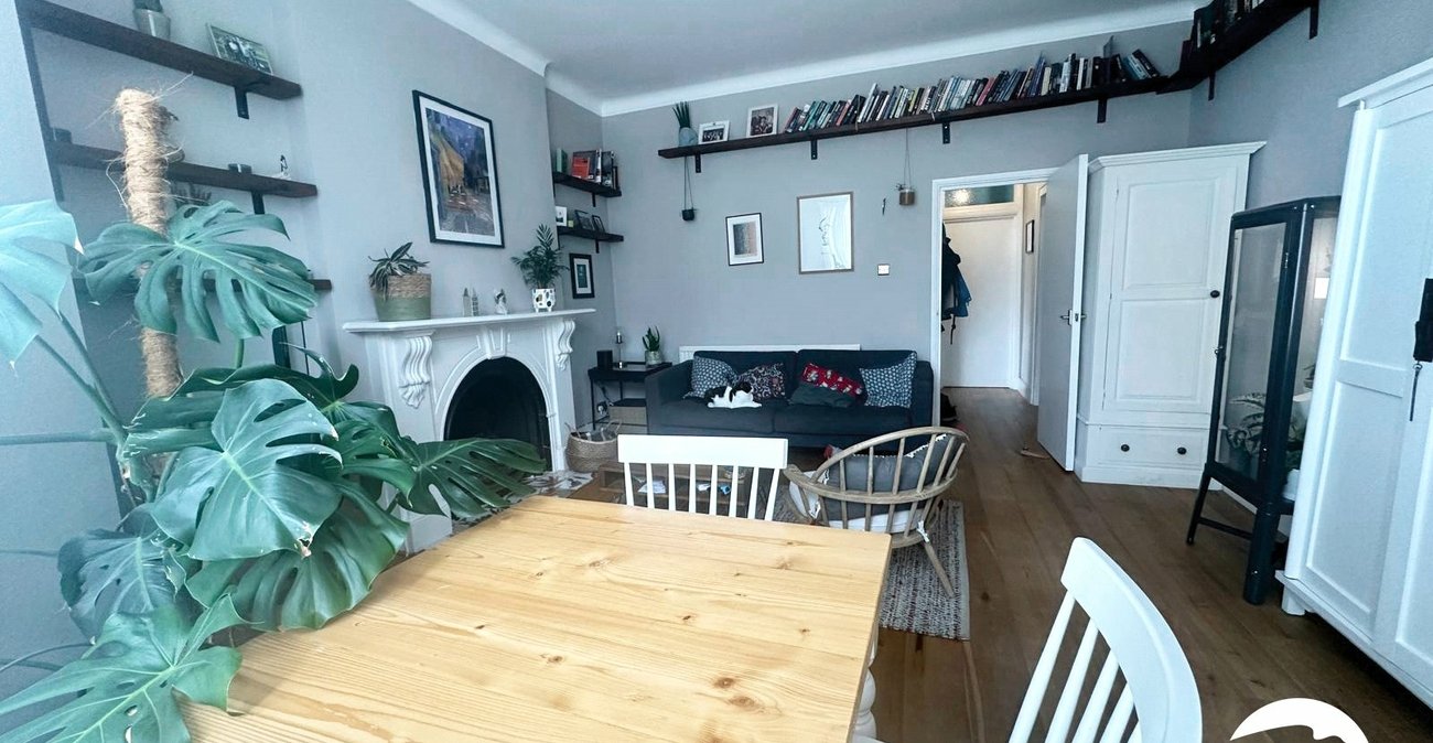 1 bedroom property for sale in London | Robinson Jackson