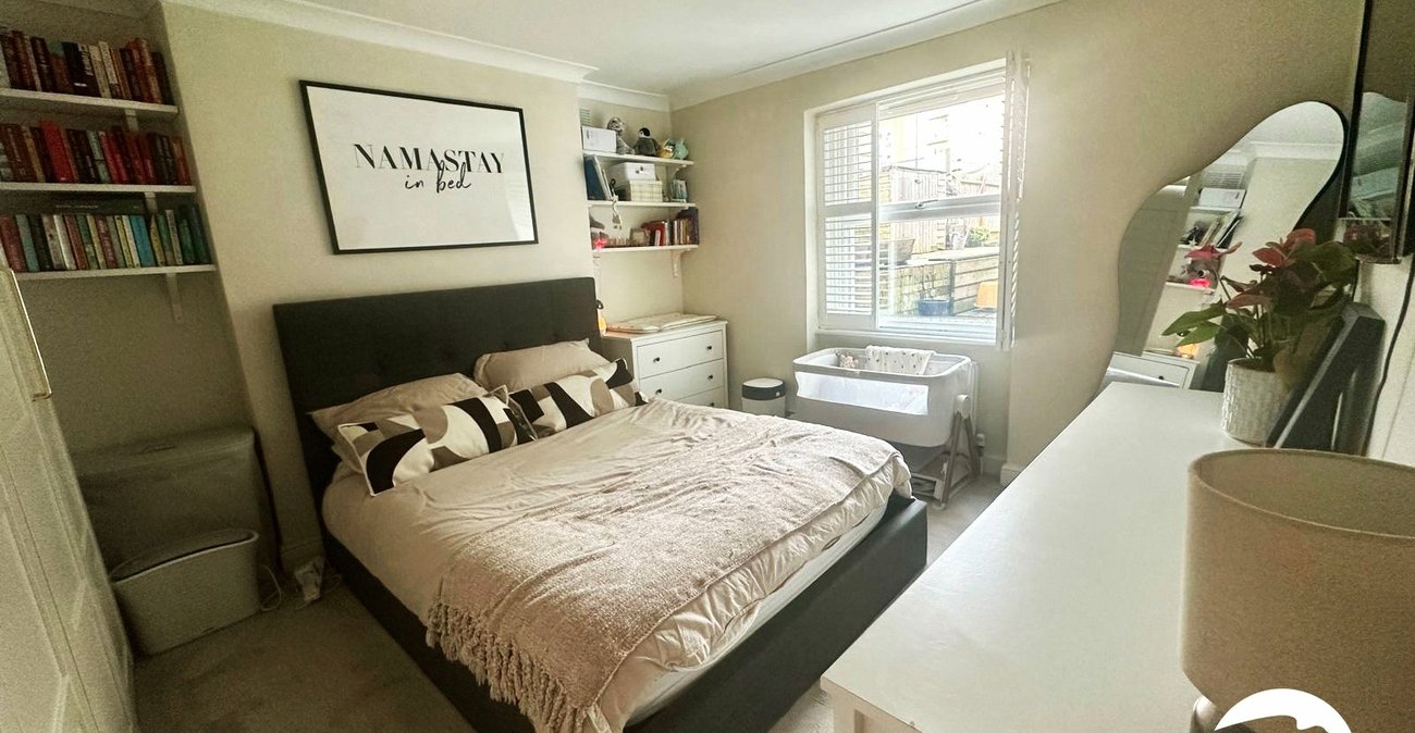 1 bedroom property for sale in London | Robinson Jackson