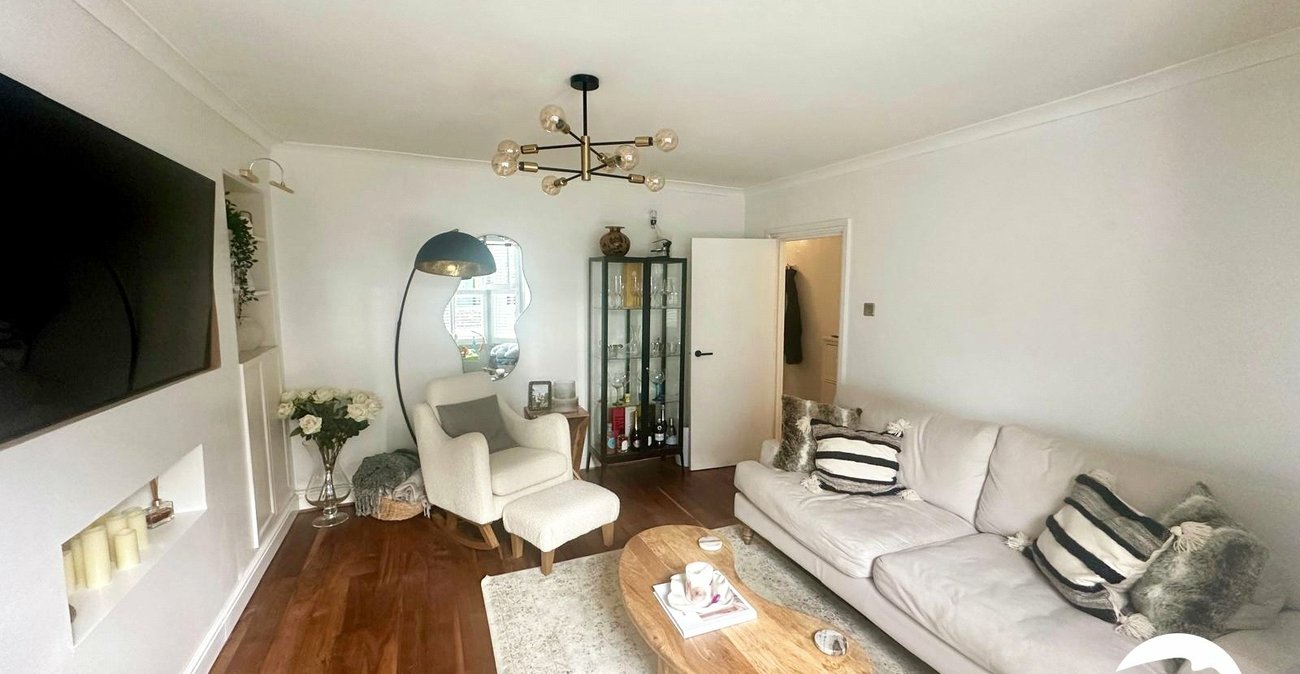 1 bedroom property for sale in London | Robinson Jackson