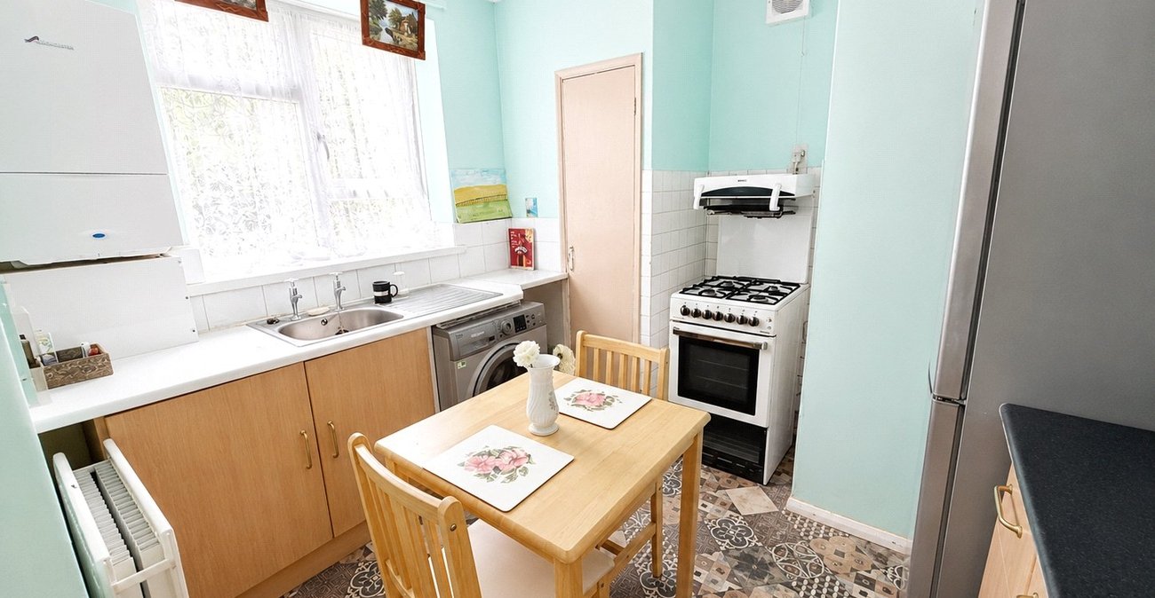 1 bedroom property for sale in London | Robinson Jackson