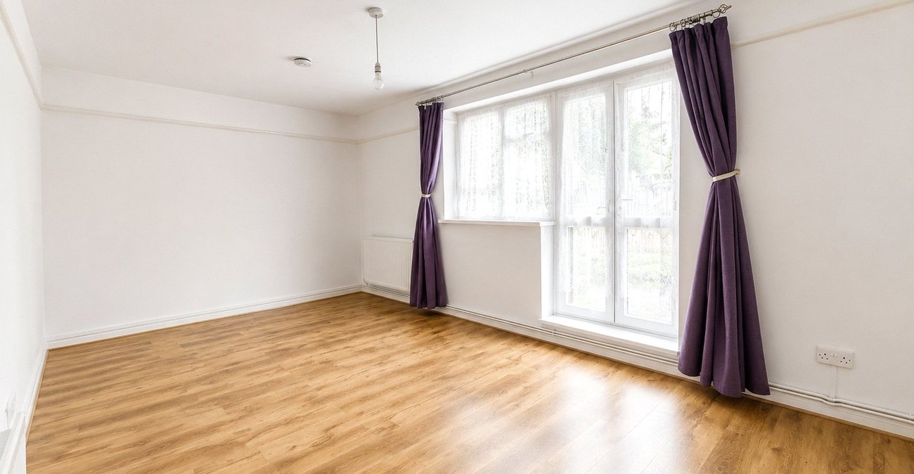 1 bedroom property for sale in London | Robinson Jackson