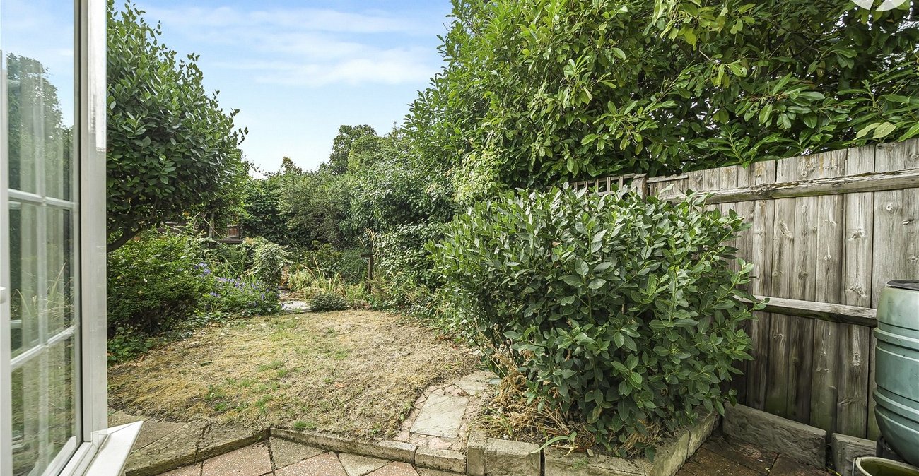 3 bedroom house for sale in Greenhithe | Robinson Jackson