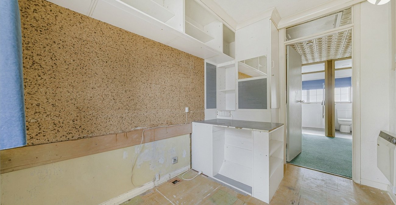 3 bedroom house for sale in Greenhithe | Robinson Jackson