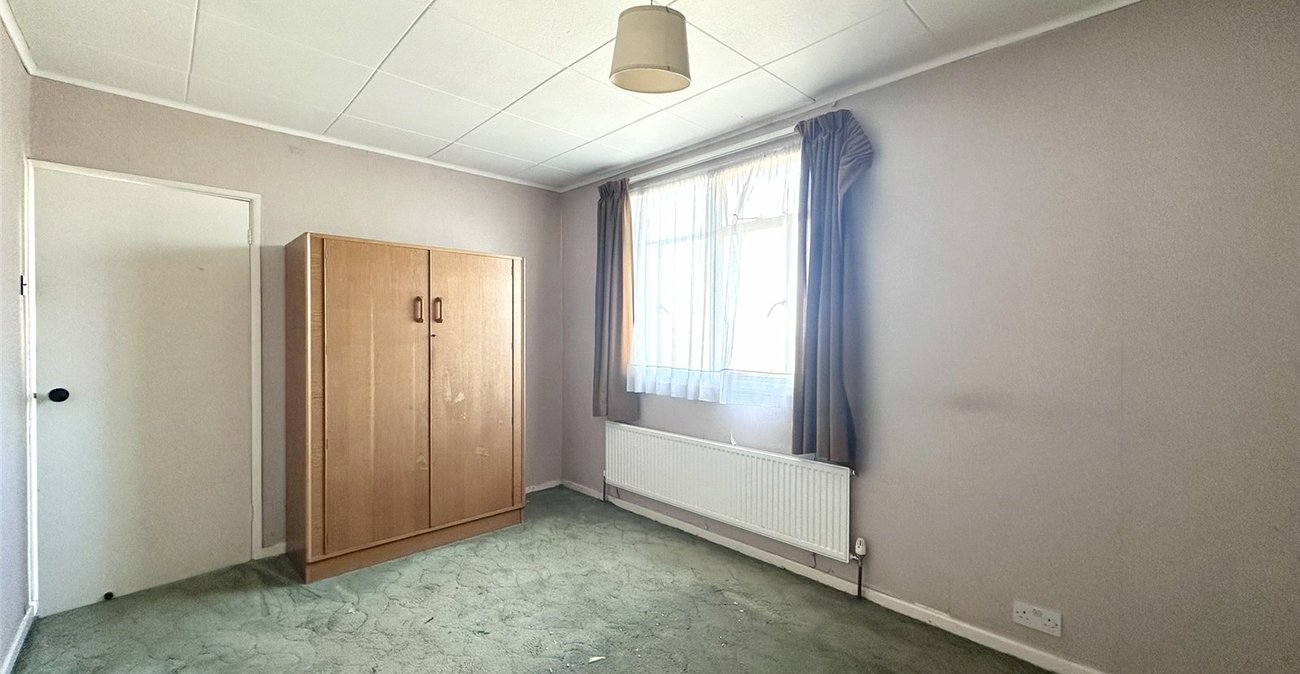 3 bedroom house for sale in Greenhithe | Robinson Jackson