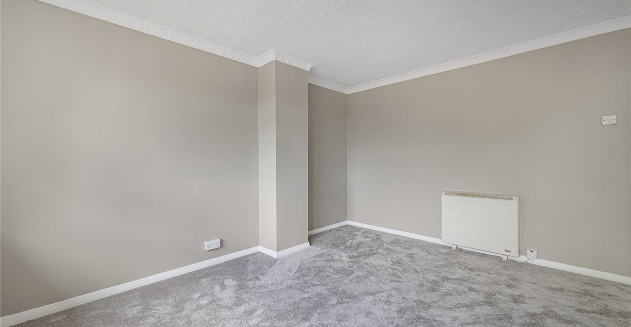 3 bedroom house for sale in Greenhithe | Robinson Jackson