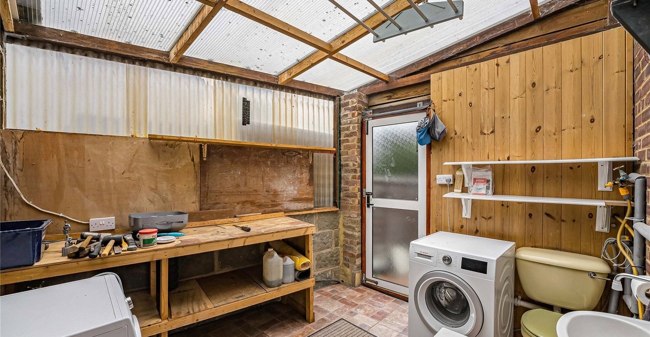 3 bedroom house for sale in Greenhithe | Robinson Jackson