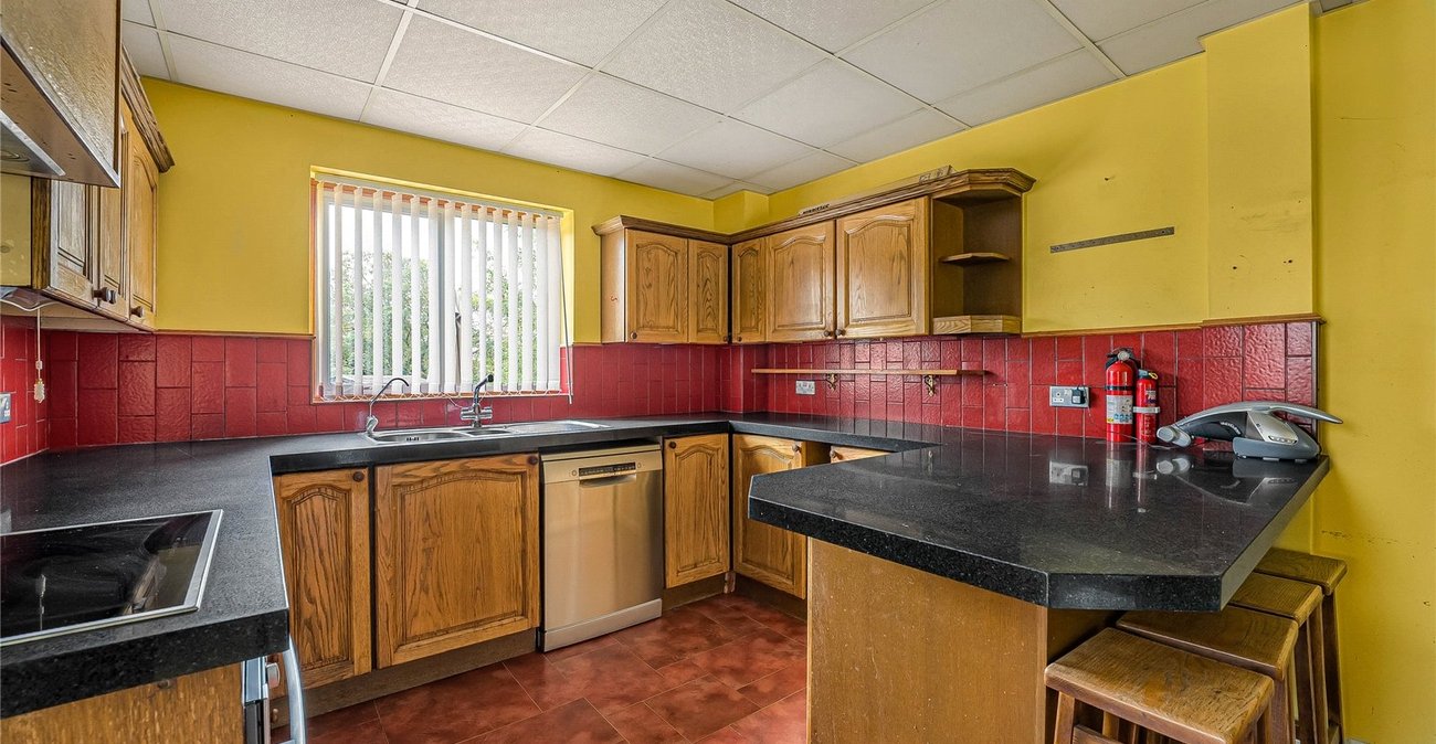 3 bedroom house for sale in Greenhithe | Robinson Jackson