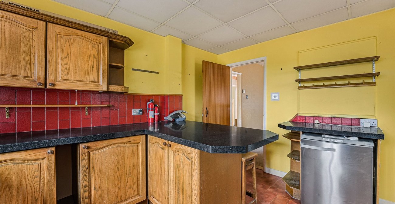 3 bedroom house for sale in Greenhithe | Robinson Jackson