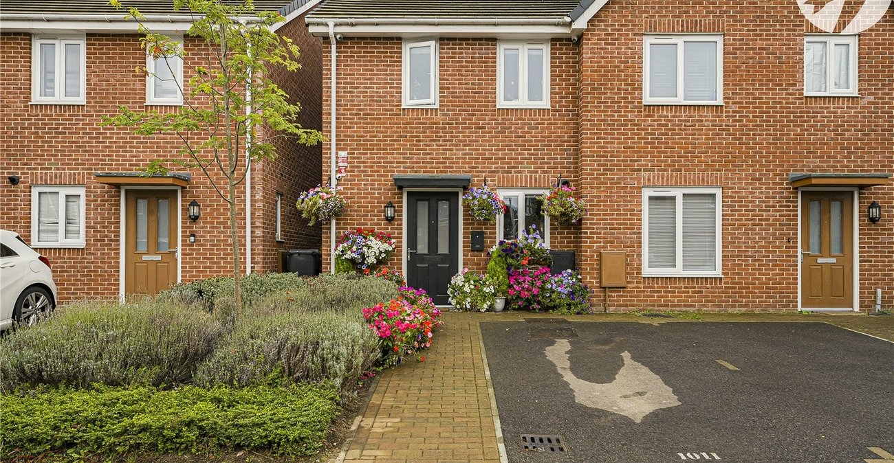 2 bedroom house for sale in Dartford | Robinson Jackson