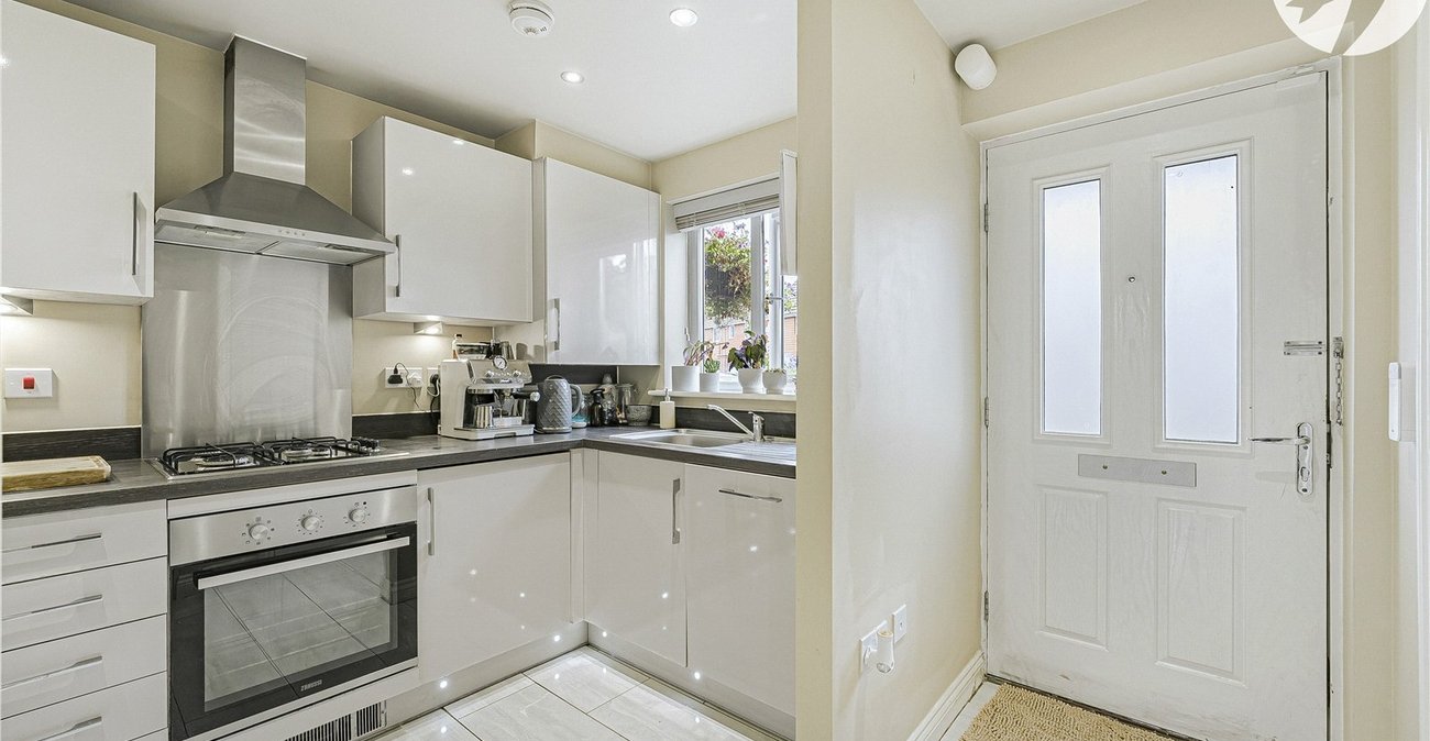 2 bedroom house for sale in Dartford | Robinson Jackson