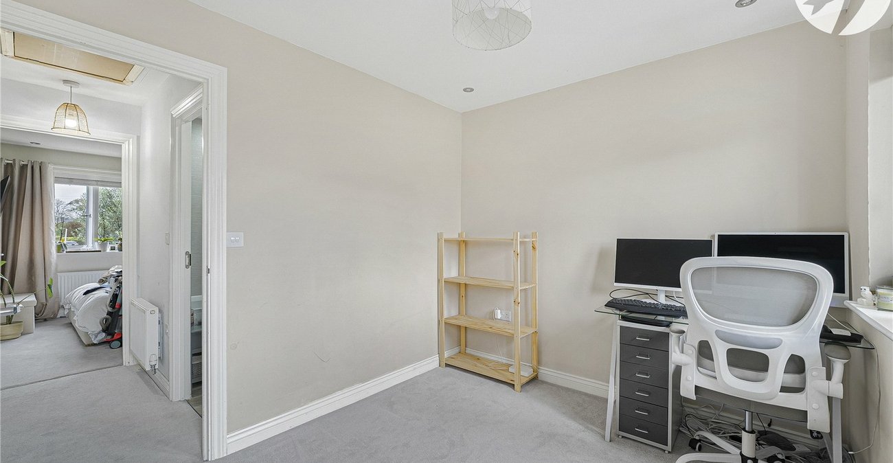 2 bedroom house for sale in Dartford | Robinson Jackson