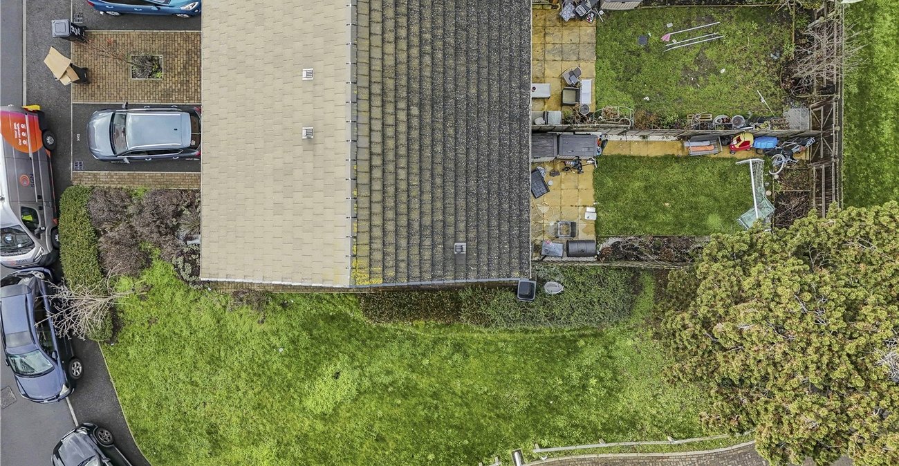 2 bedroom house for sale in Dartford | Robinson Jackson