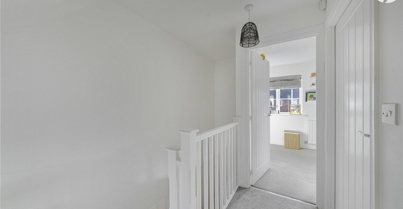 2 bedroom house for sale in Dartford | Robinson Jackson