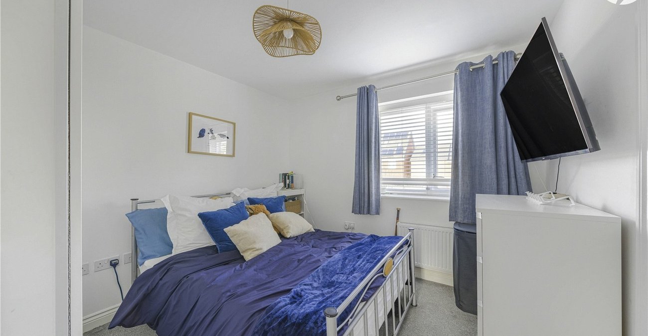 2 bedroom house for sale in Dartford | Robinson Jackson