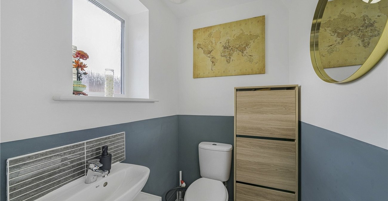 2 bedroom house for sale in Dartford | Robinson Jackson