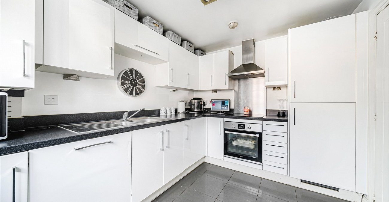 3 bedroom house for sale in Dartford | Robinson Jackson