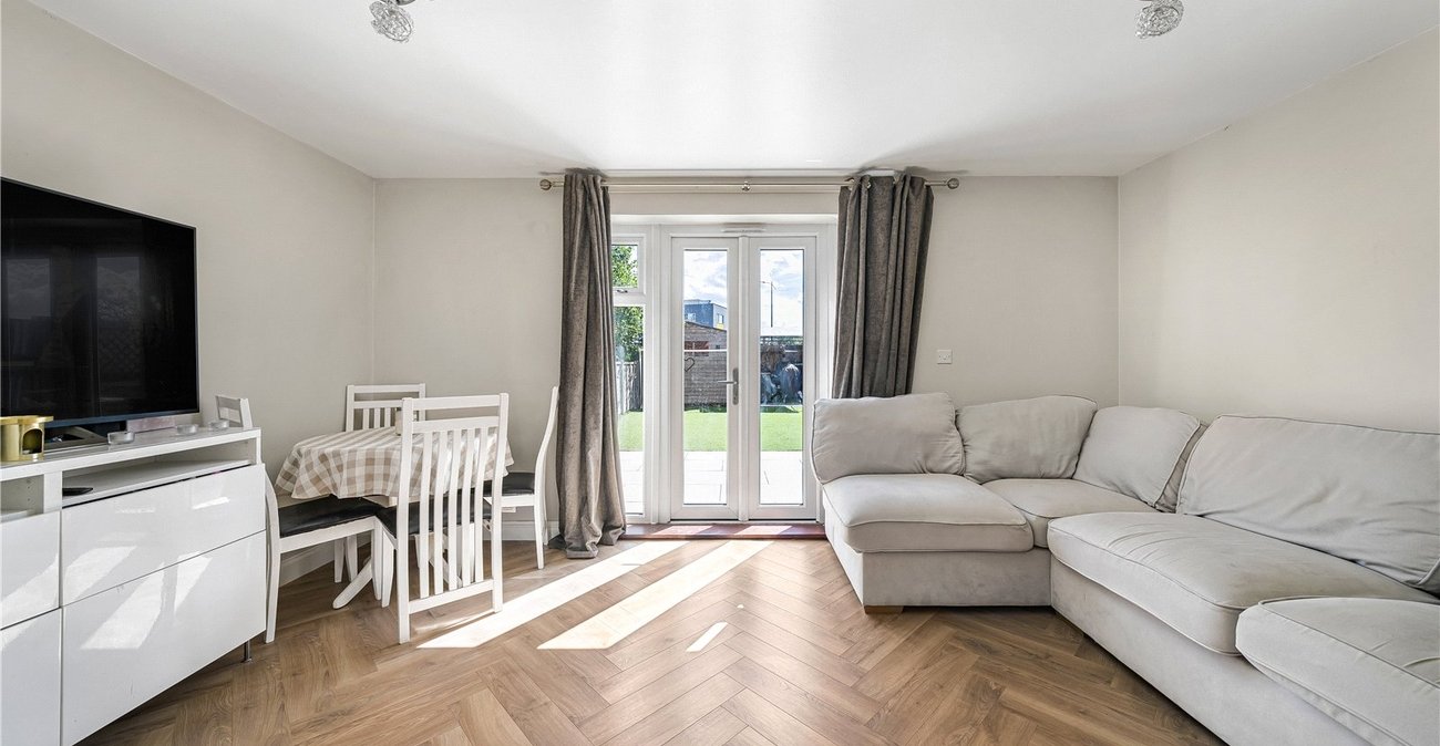 3 bedroom house for sale in Dartford | Robinson Jackson