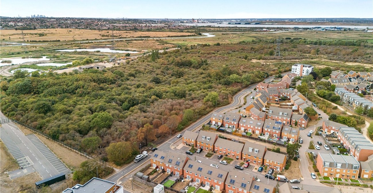 3 bedroom house for sale in Dartford | Robinson Jackson