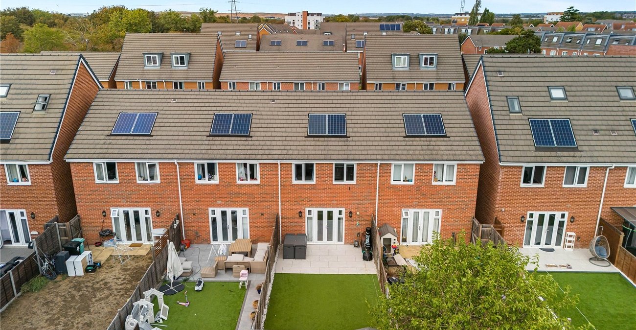 3 bedroom house for sale in Dartford | Robinson Jackson