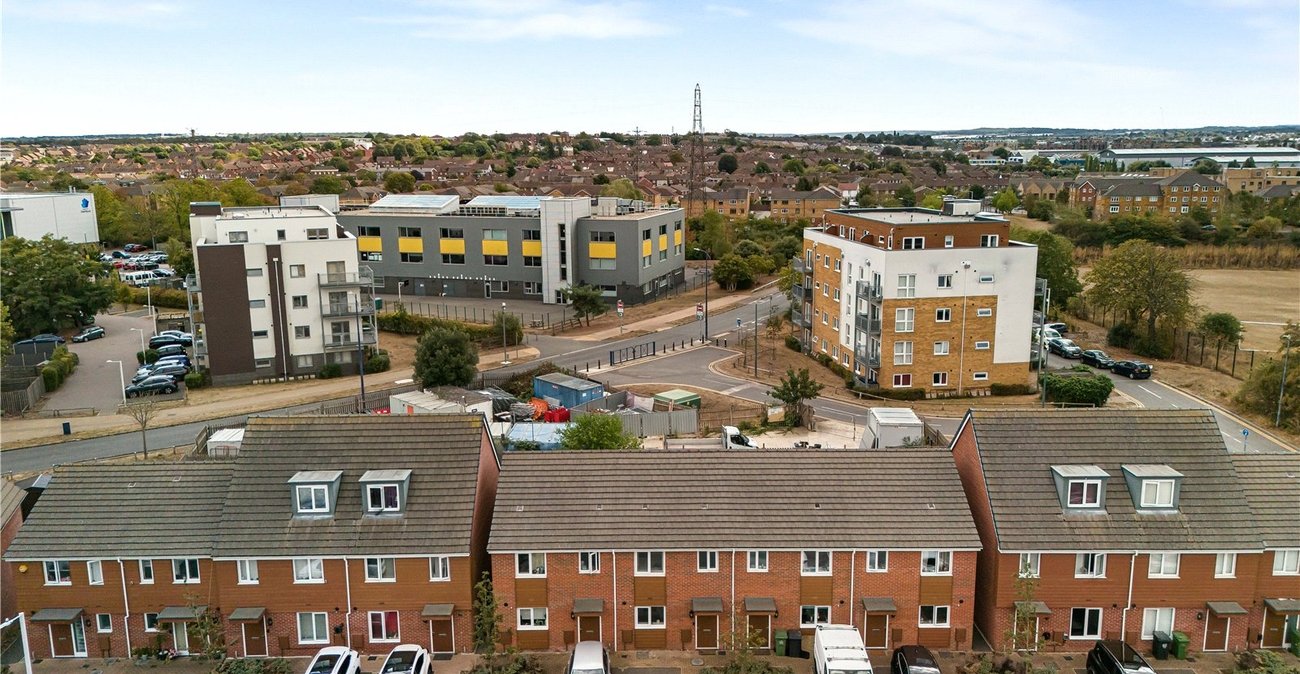 3 bedroom house for sale in Dartford | Robinson Jackson