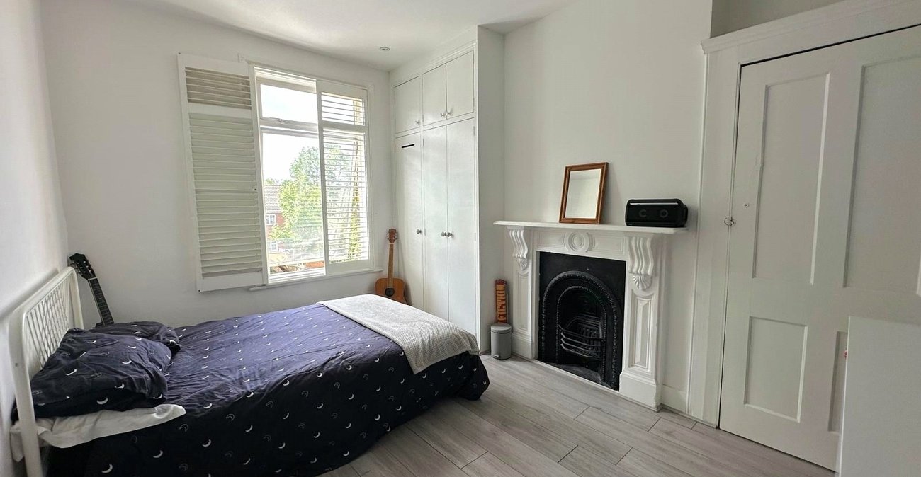 4 bedroom house for sale in Catford | Robinson Jackson