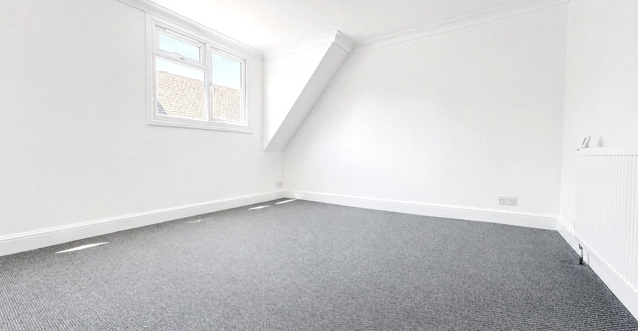 1 bedroom house for sale in London | Robinson Jackson