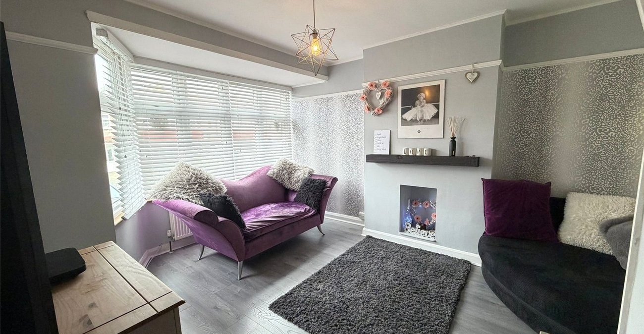 2 bedroom house for sale in Bexley | Robinson Jackson