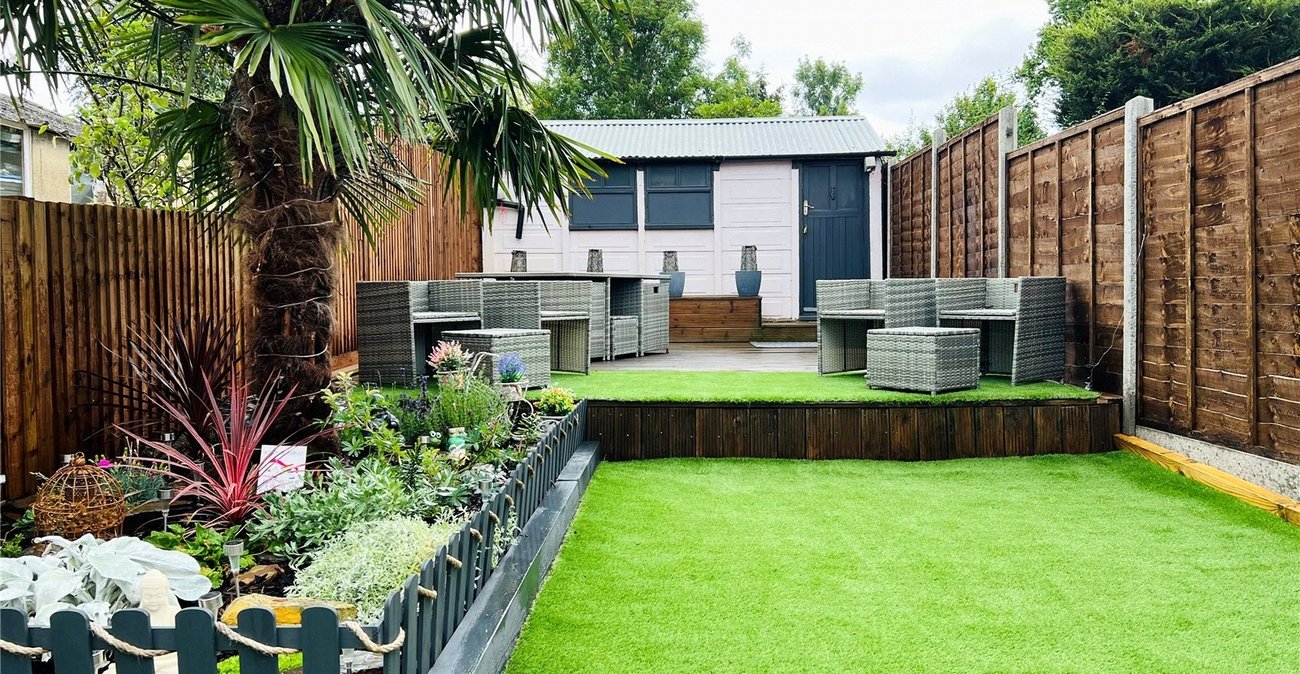 2 bedroom house for sale in Bexley | Robinson Jackson