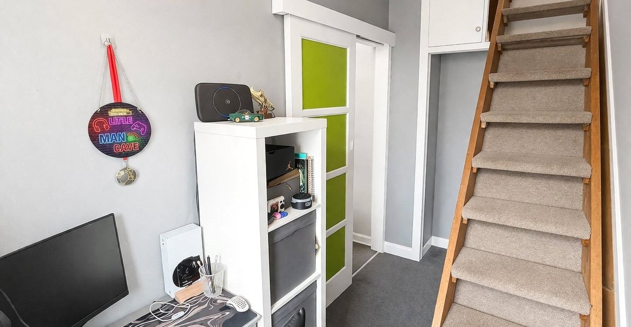 2 bedroom house for sale in Bexley | Robinson Jackson