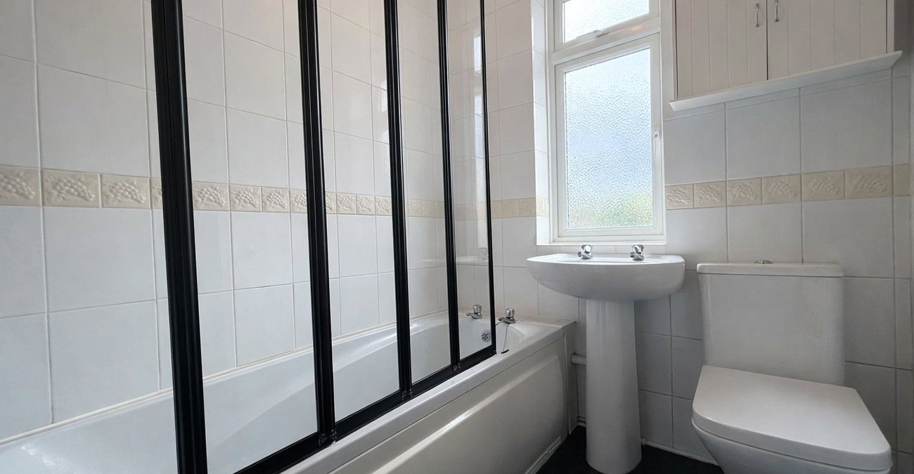 2 bedroom house for sale in Bexley | Robinson Jackson