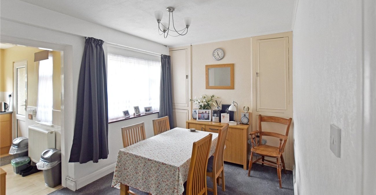 2 bedroom house for sale in Bexley | Robinson Jackson