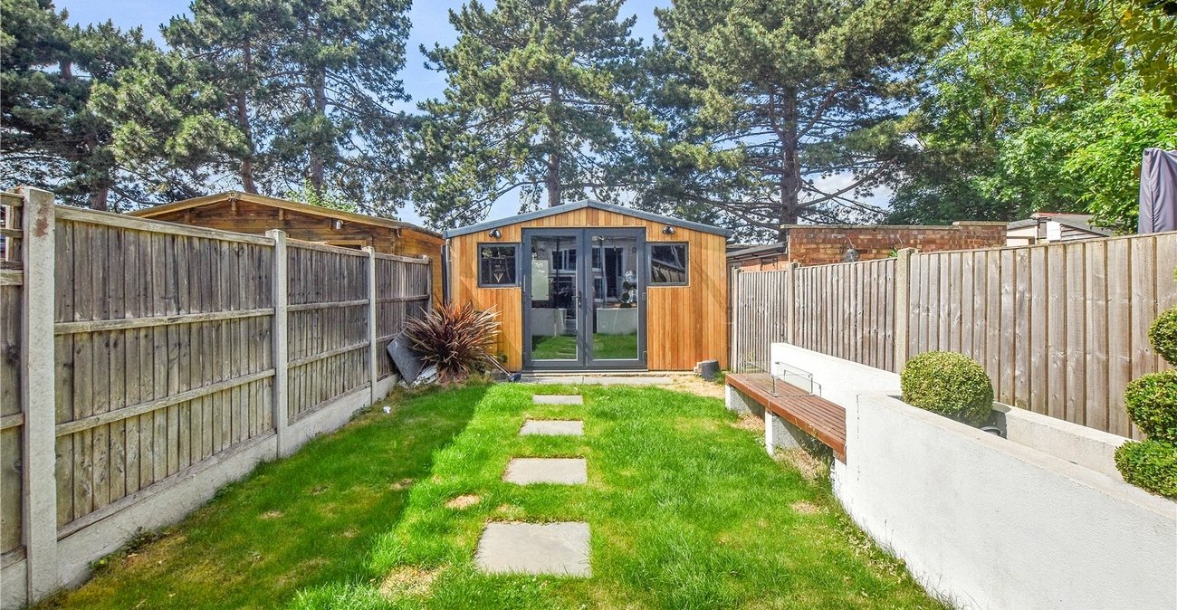 2 bedroom house for sale in Bexley | Robinson Jackson