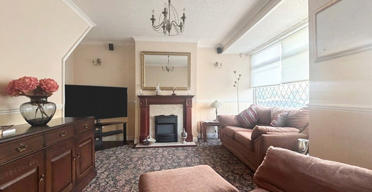 2 bedroom house for sale in Bexley | Robinson Jackson