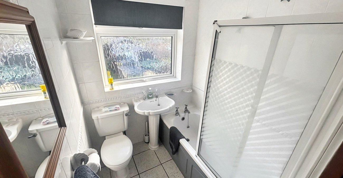 2 bedroom house for sale in Bexley | Robinson Jackson