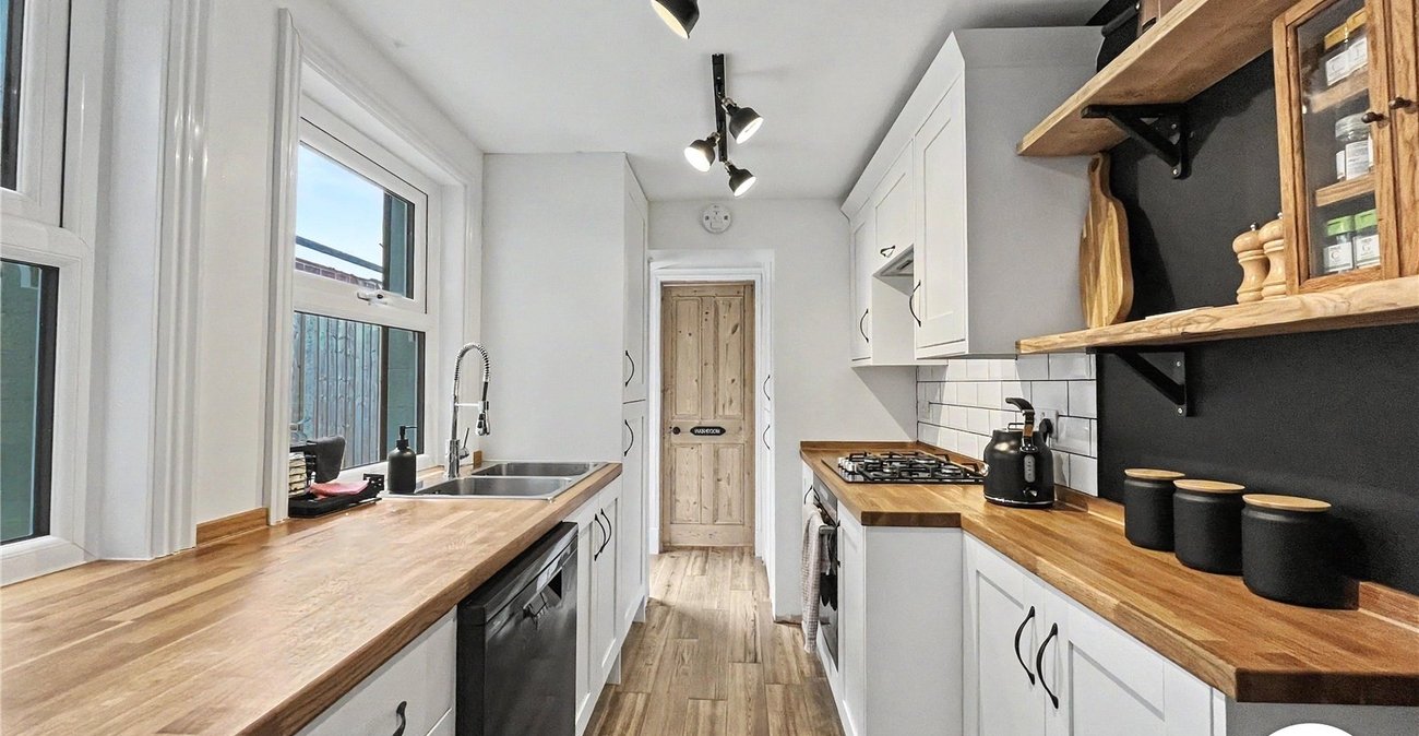 2 bedroom house for sale in Sittingbourne | Robinson Michael & Jackson