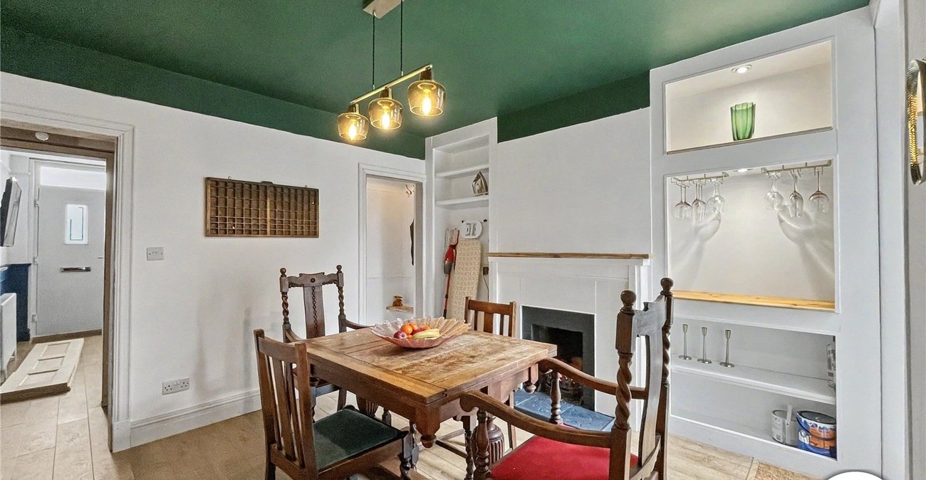 2 bedroom house for sale in Sittingbourne | Robinson Michael & Jackson