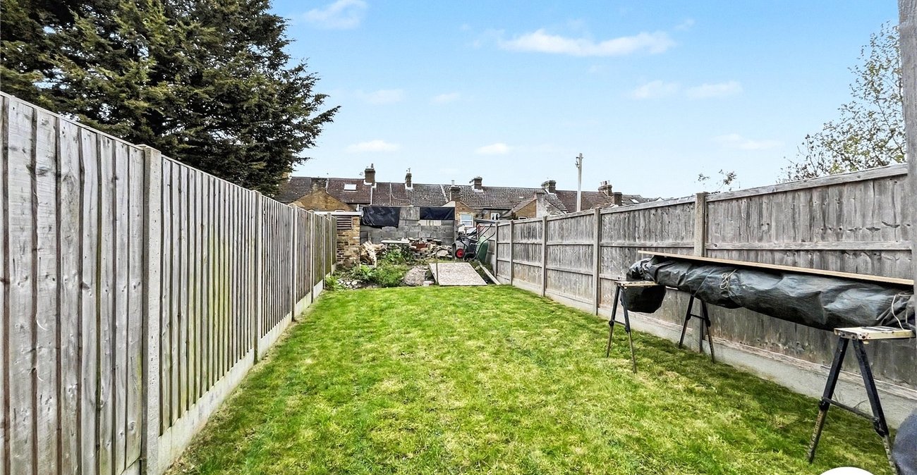 2 bedroom house for sale in Sittingbourne | Robinson Michael & Jackson