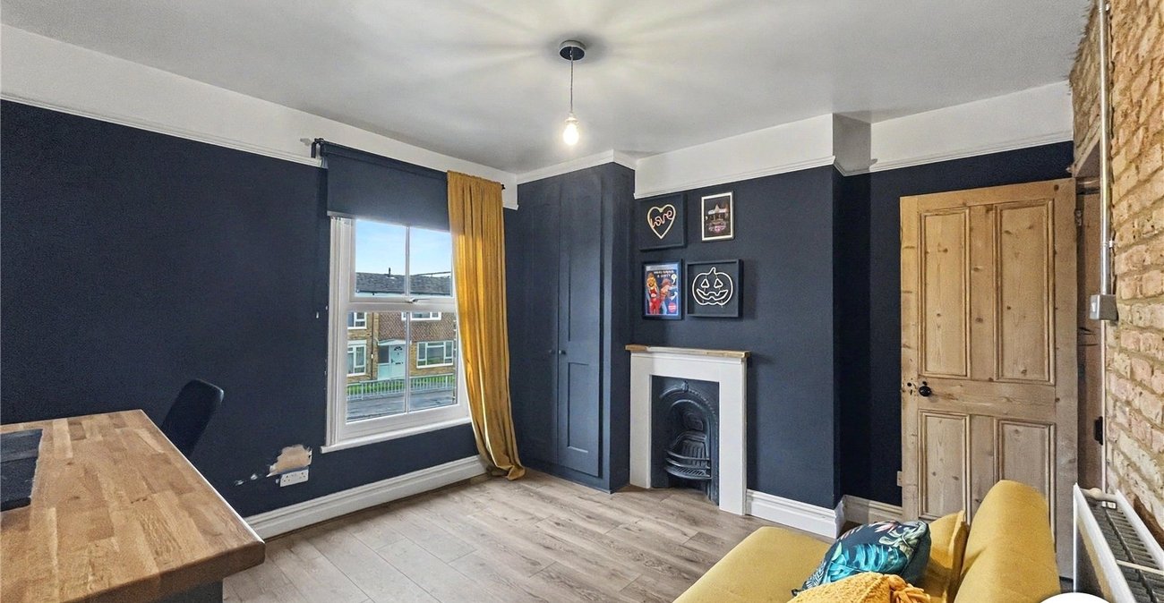 2 bedroom house for sale in Sittingbourne | Robinson Michael & Jackson